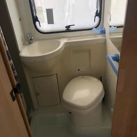 Autocaravanas Renatals キャンプ場