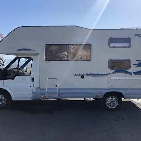 مكان تخييم Autocaravanas Renatals سان إيسيذرو